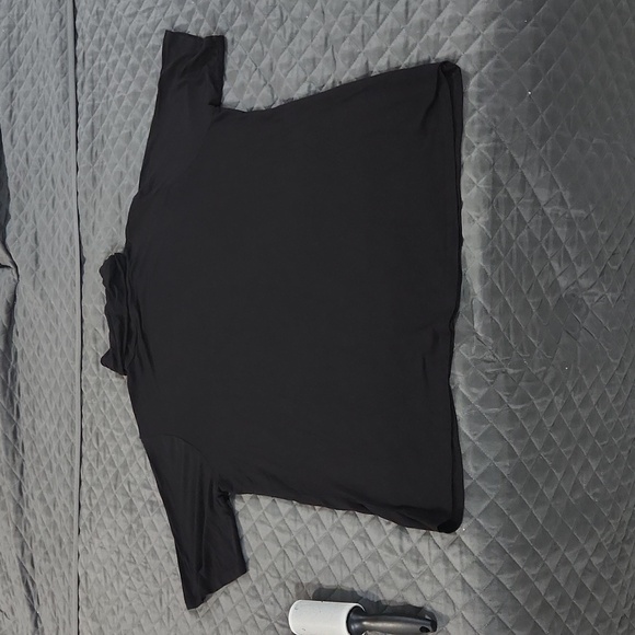 Michael Kors Short Sleeve Turtleneck - Picture 4 of 4